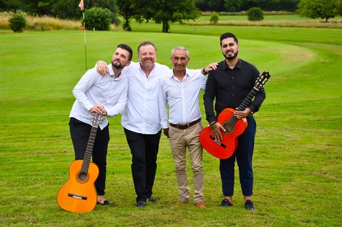 le groupe de musique Compas enrique hernandez franck marcou 